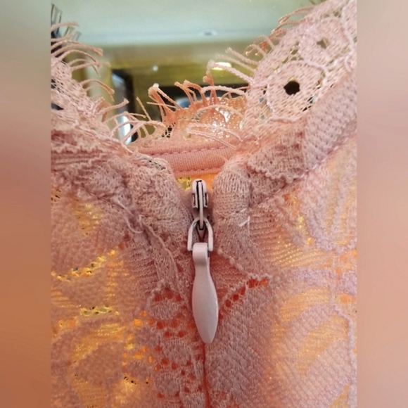 Formal  Dress - Picture 8 of 16